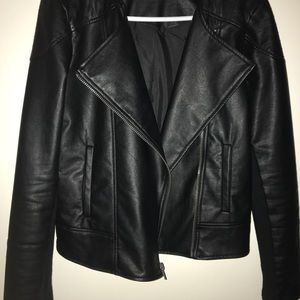 Flexible and comfortable leather jacket